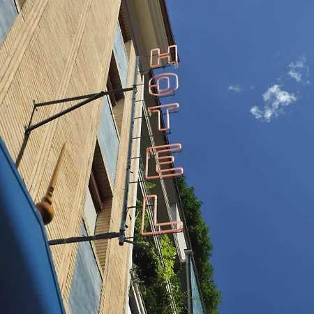 Hotell Amadeus E Teatro 3*