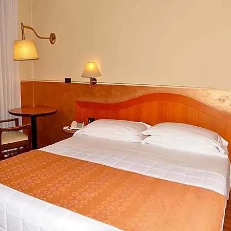 Amadeus 3* Torino