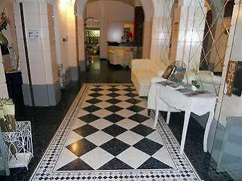 Hotel Amadeus E Teatro