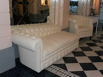 Amadeus E Teatro Hotell