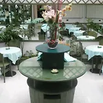 Hotel Amadeus 3*
