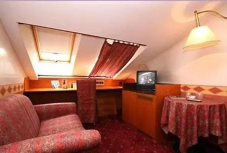 Hotel Amadeus E Teatro