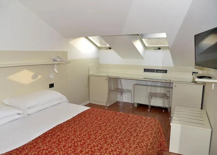 Amadeus Hotel