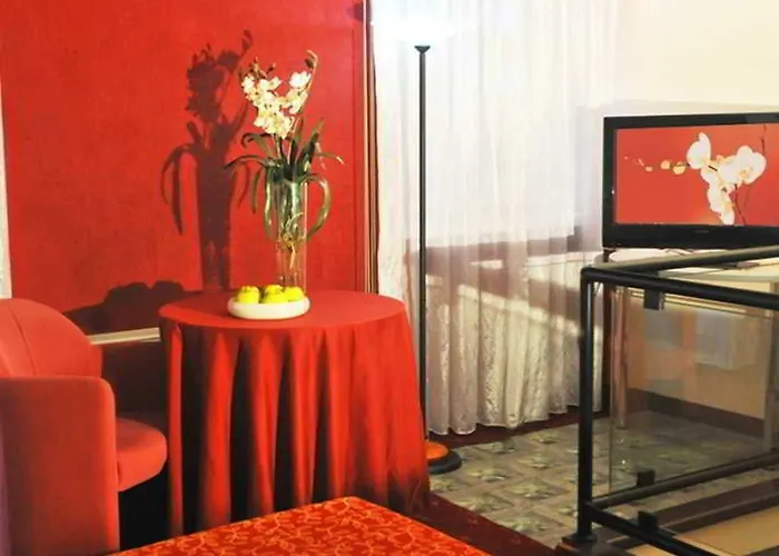Hotel Amadeus 3*
